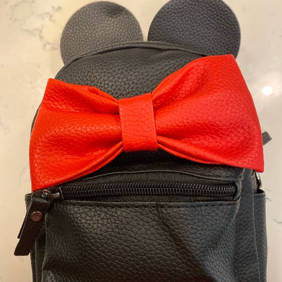 Mickey Mouse backback - Picture 4 of 6